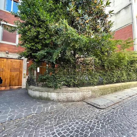 Casa Cairoli